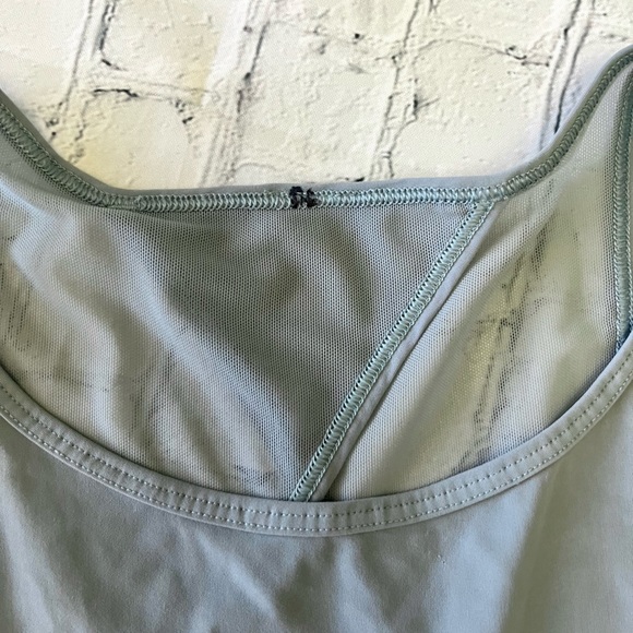 Lululemon Mesh Cross Back Tank - Picture 2 of 4